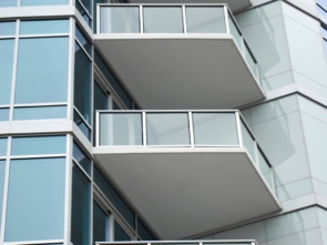 White Solid Glass Railing - Los Angeles, CA